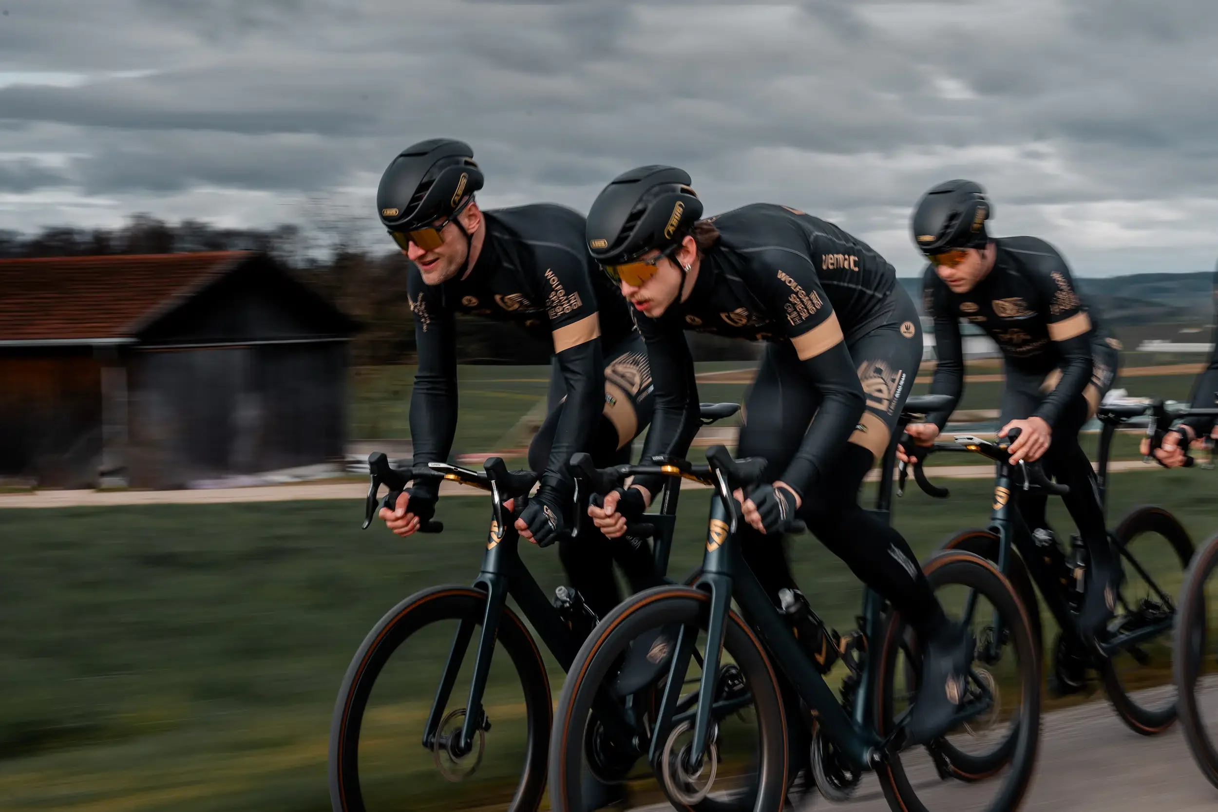 CS BIKES ROAD TEAM INTRODUCTION | [ CS.COL ]