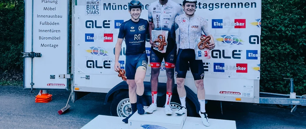 CSBIKES Road Team Secures 3rd Place at the First Munich Thursday Crit!