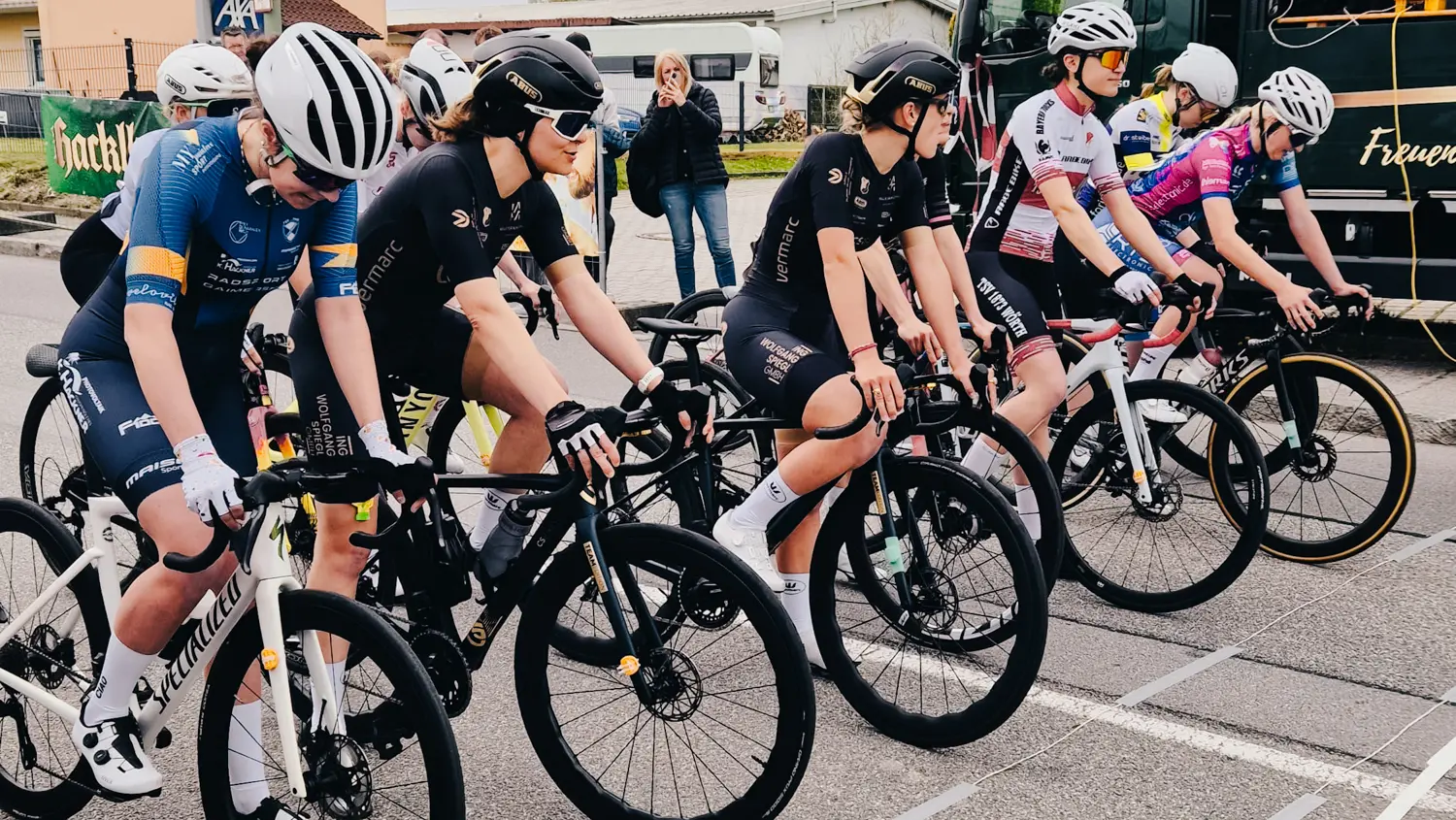 CS ROADteam: Passau: 3 Rennen, 3 Podien