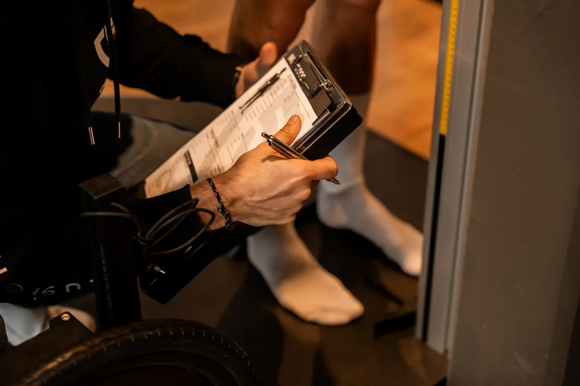 CSBikes-Adjusting_Cleats-5